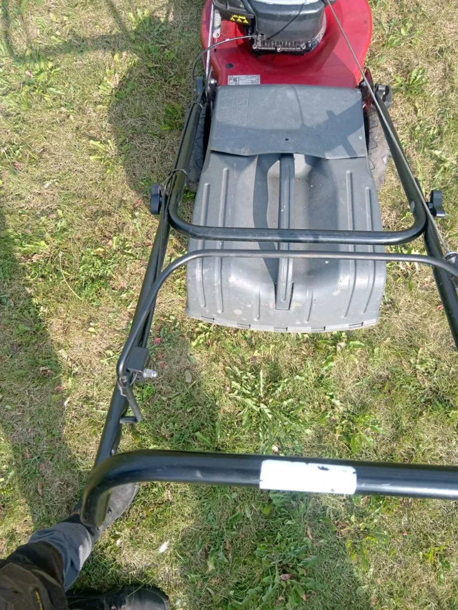 Lawnmowers - Image 3