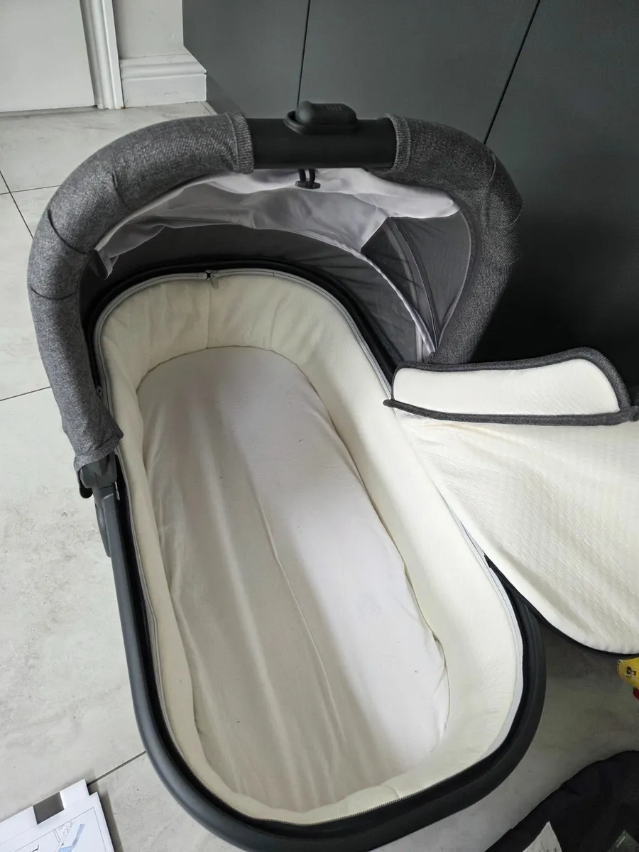 Uppababy Vista - Image 3