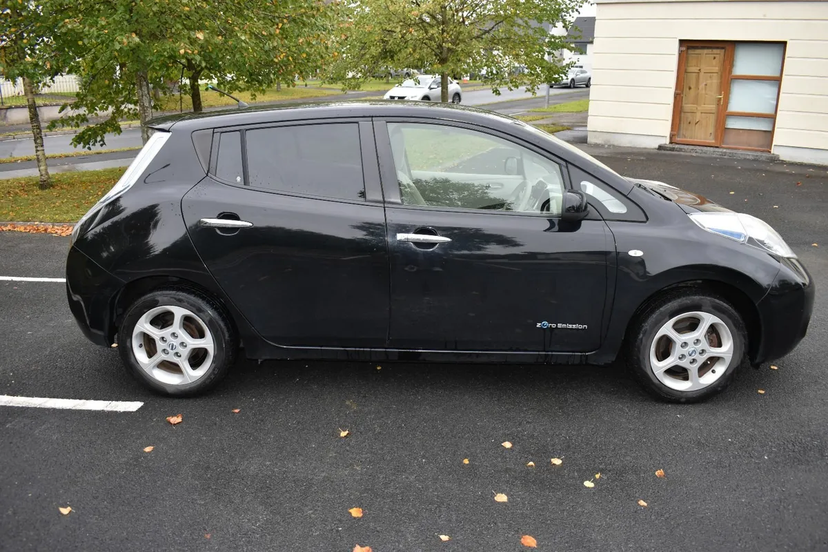 Nissan Leaf 2014 61000km Automatic - Image 3