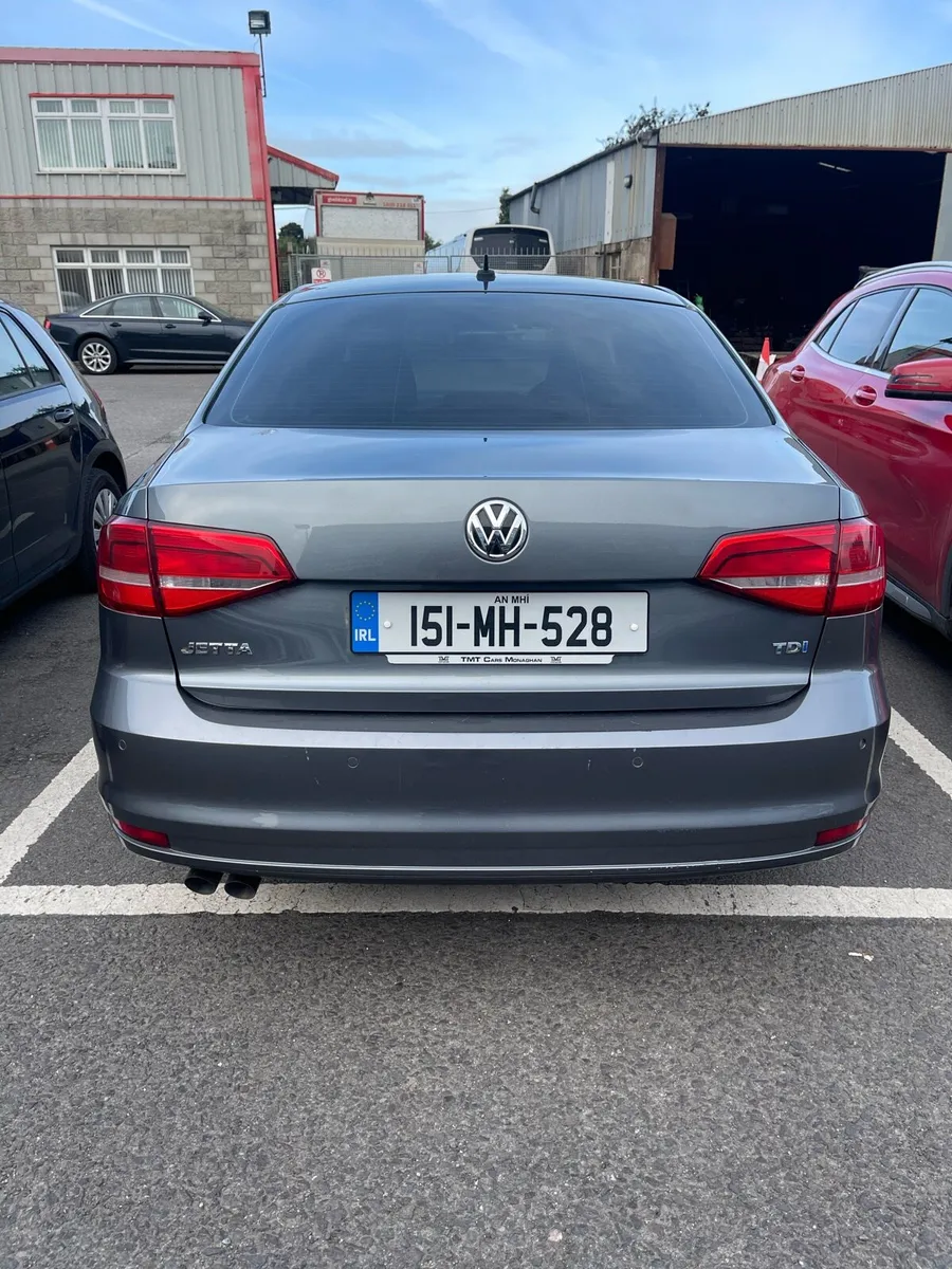 Volkswagen Jetta - Image 2