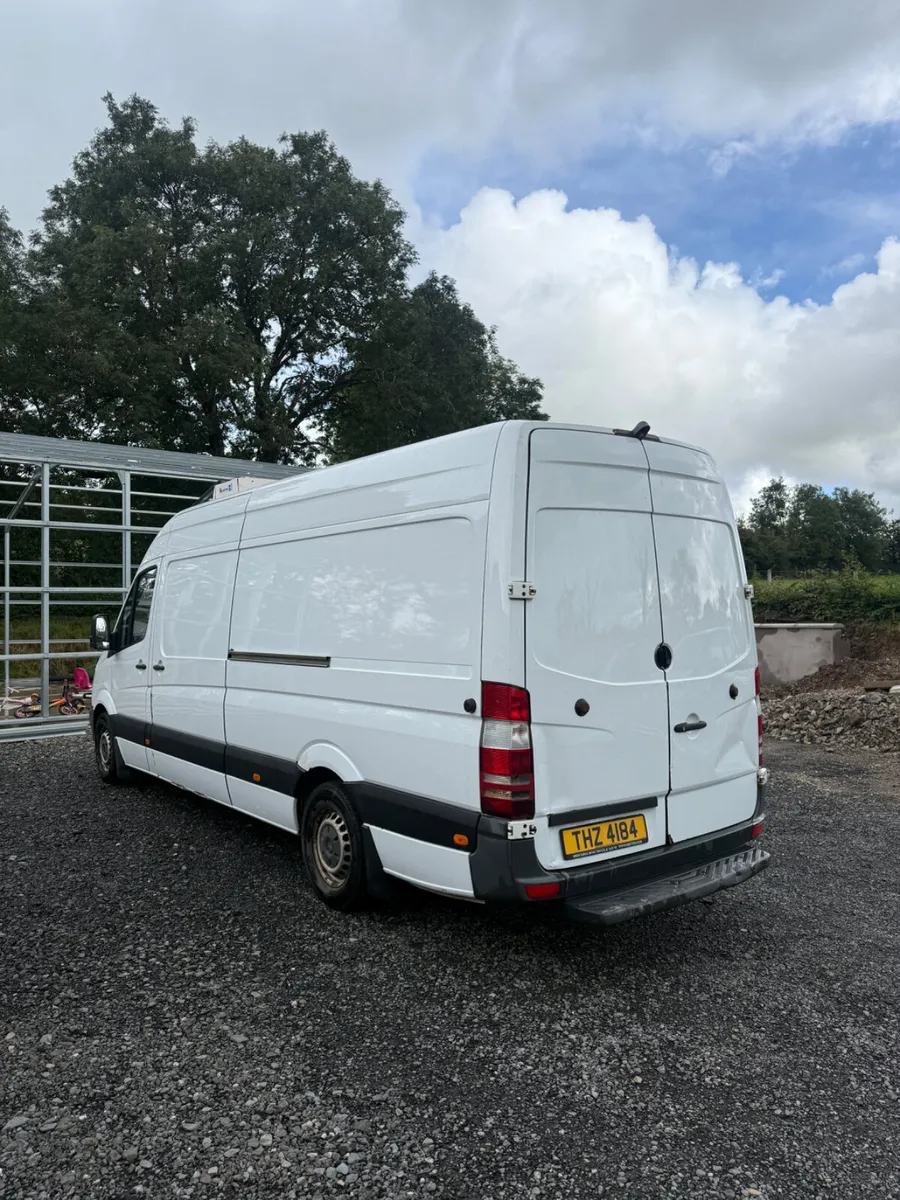 151 Mercedes-Benz Sprinter Fridge Van - Image 2