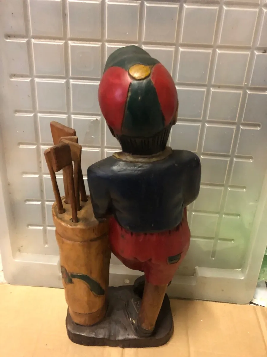 Wooden golf memorabilia - Image 2
