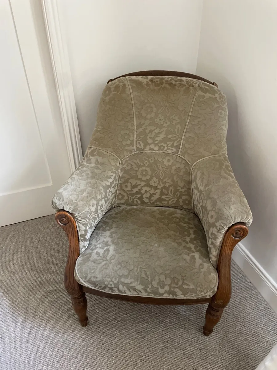 Armchair - Image 1