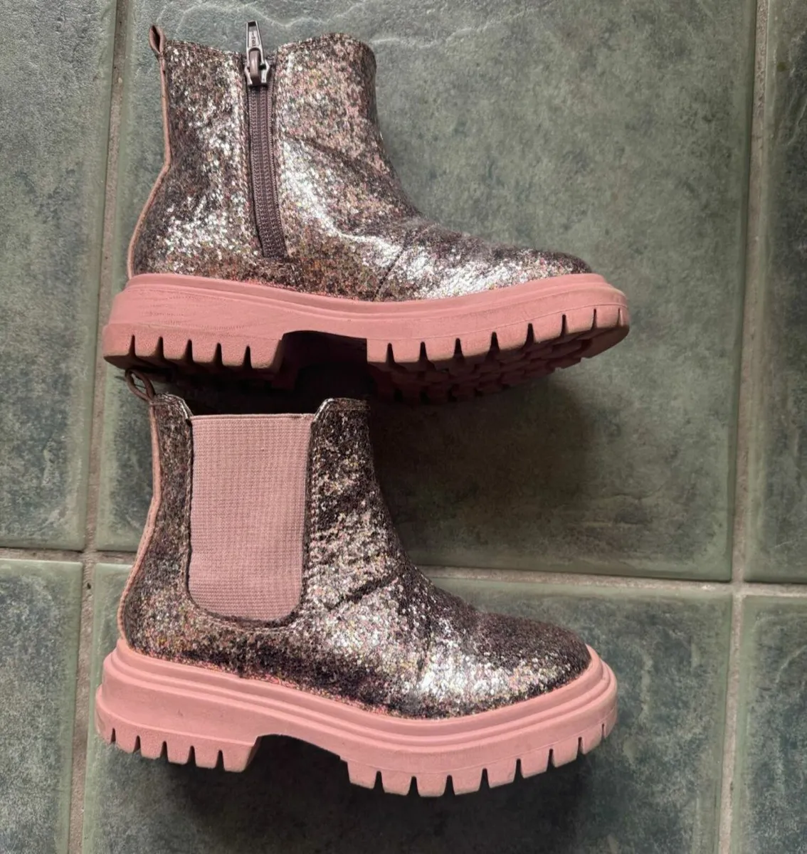 Girls penneys boots - Image 2
