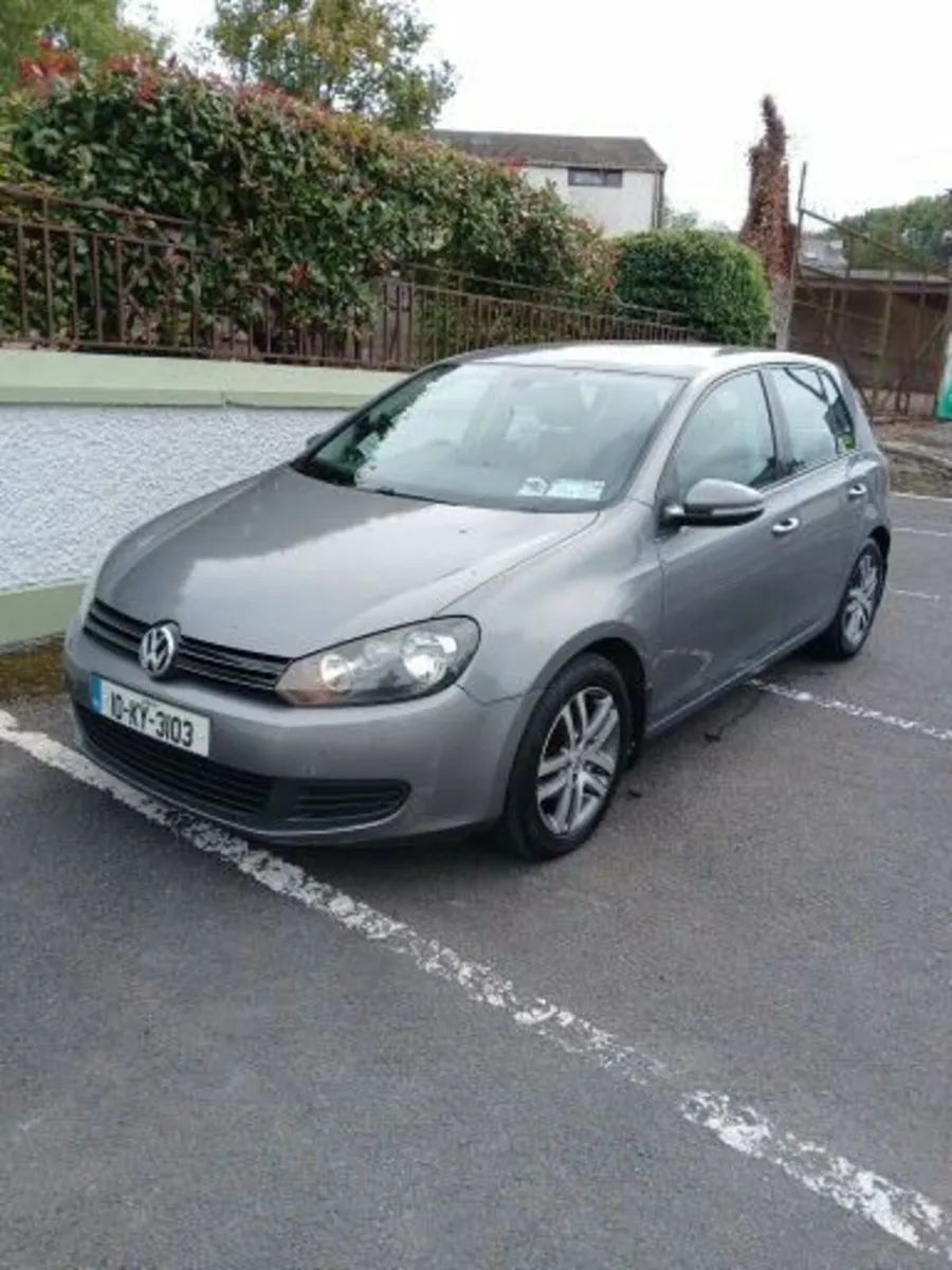 Volkswagen Golf 2010 - Image 1