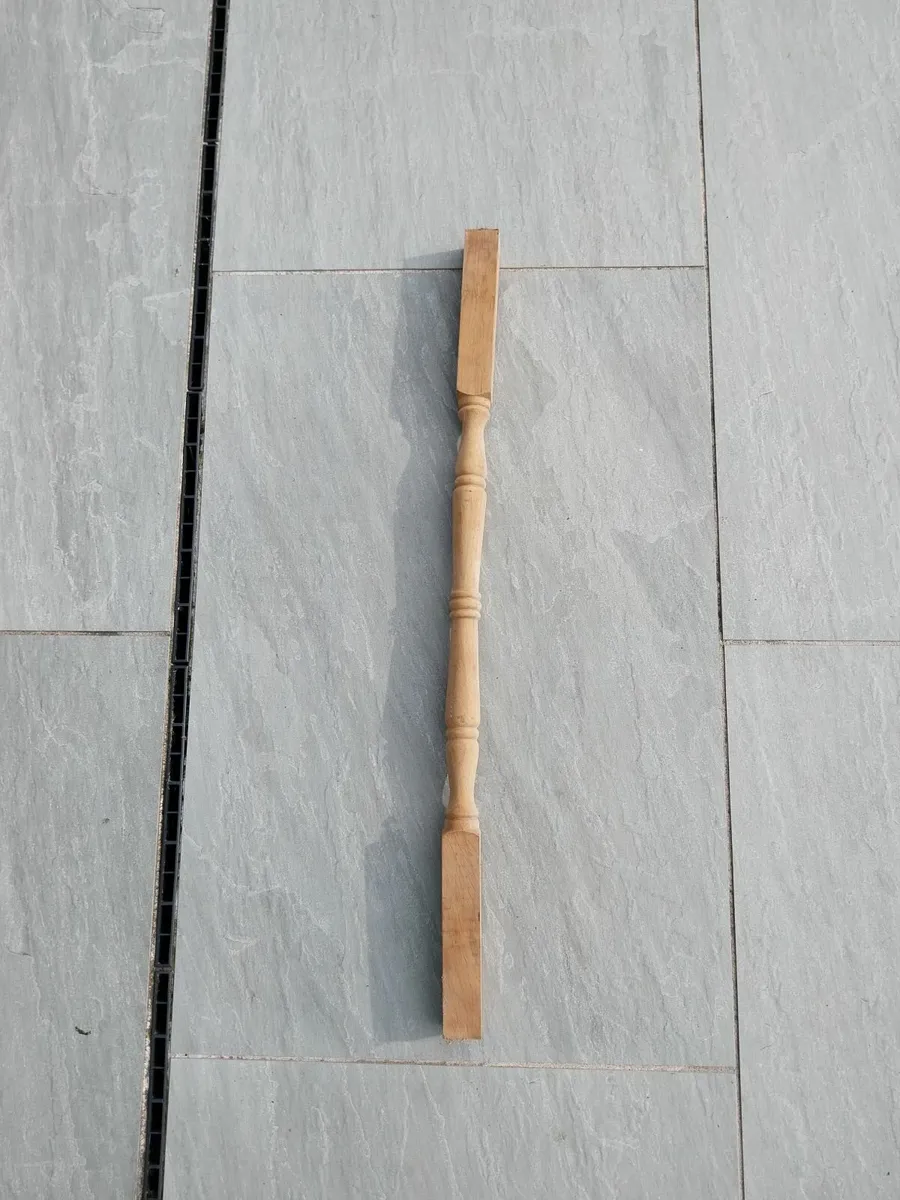Stair spindles - Image 1