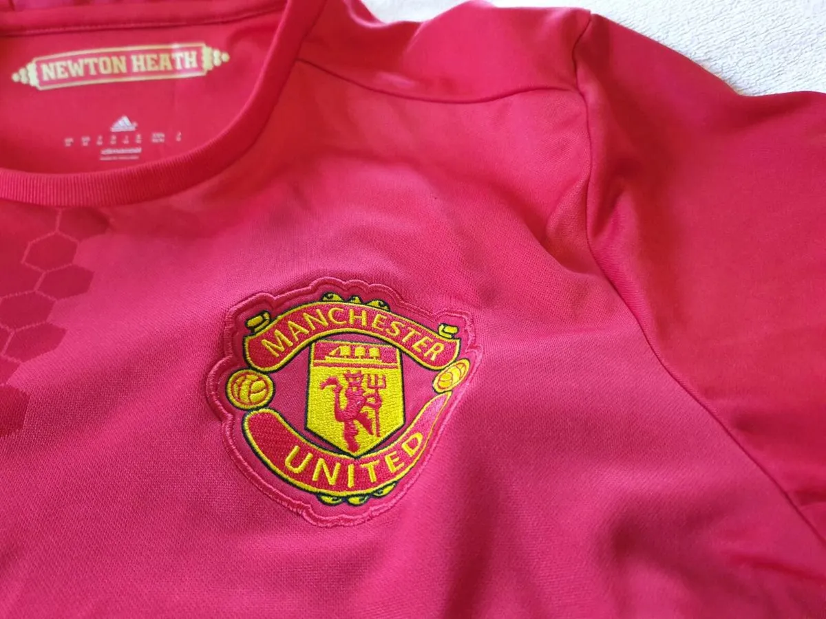 Manchester United Home Jersey 2016 to 2017 adidas - Image 3