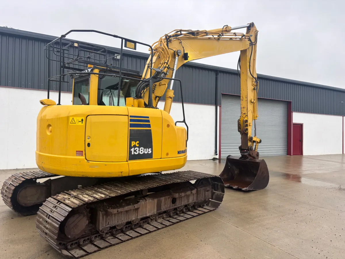 Komatsu 138 year 2013 - Image 1