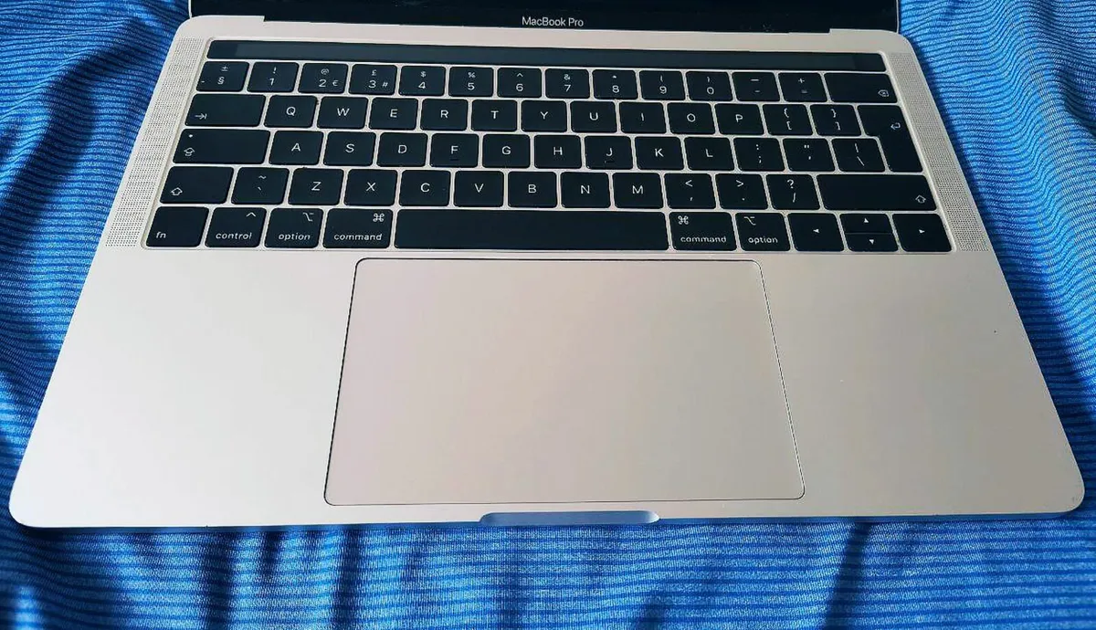 Apple MacBook Pro 13" A1989 2018 FOR PARTS REPAIR - Image 4