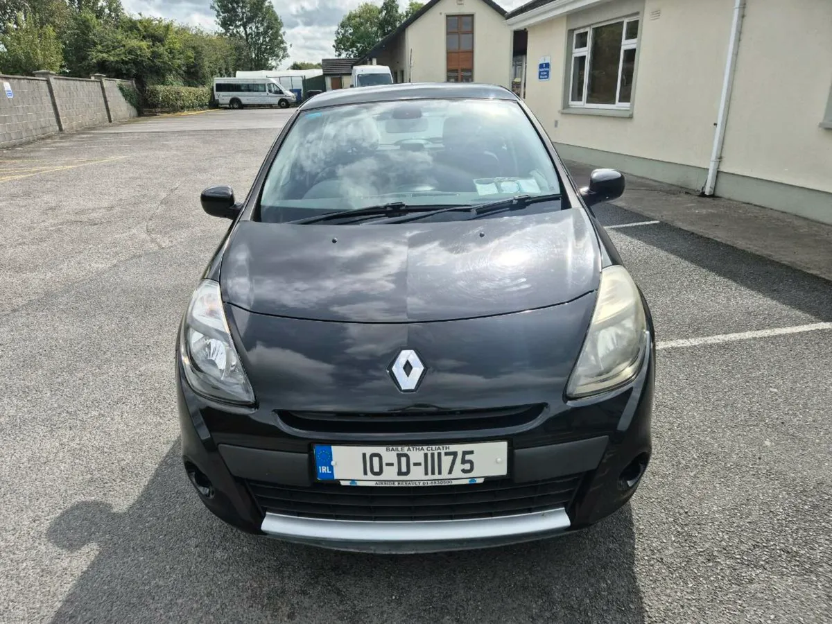 2010 renault clio low mileage - Image 2