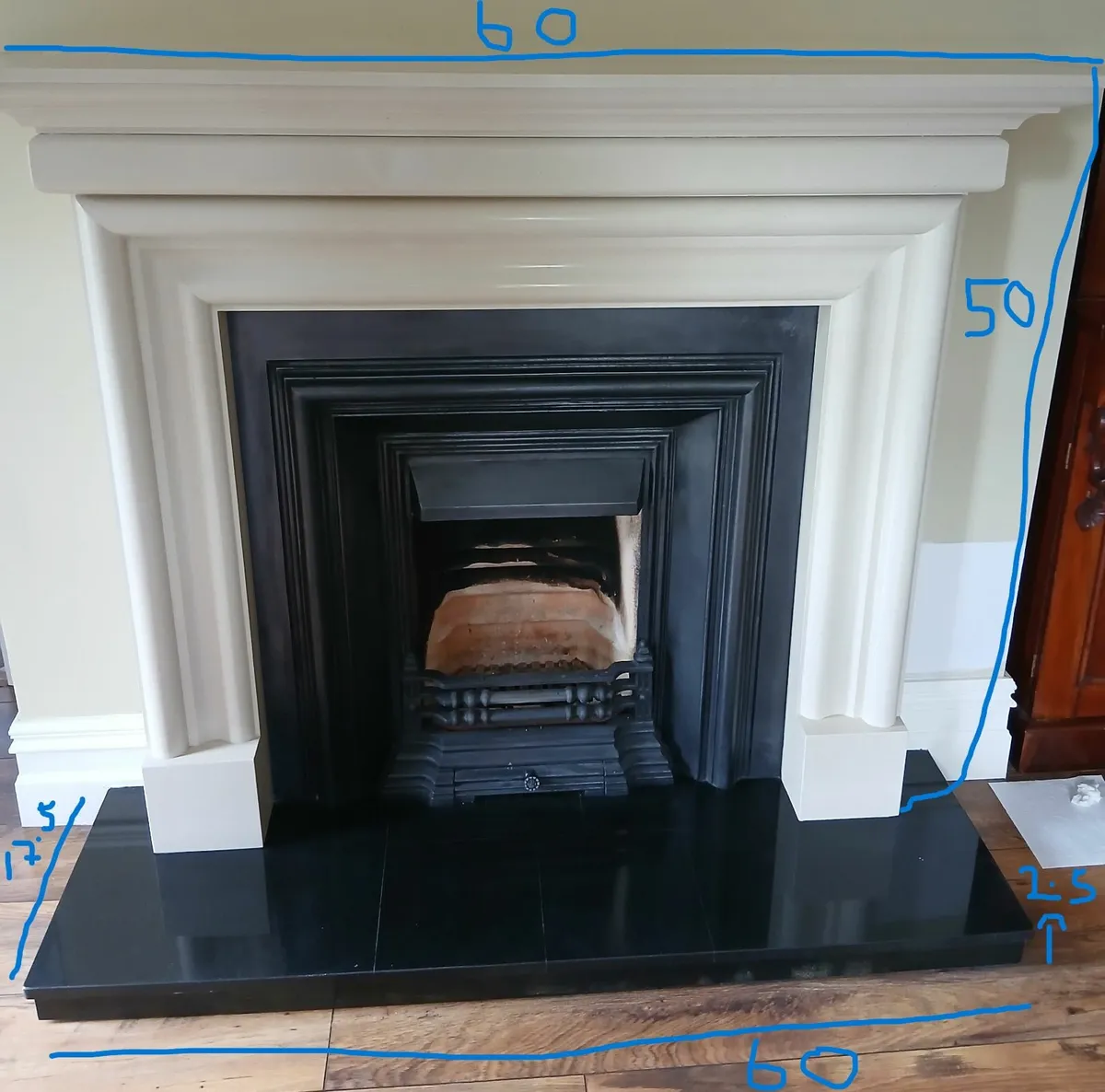 FIREPLACE - Image 2