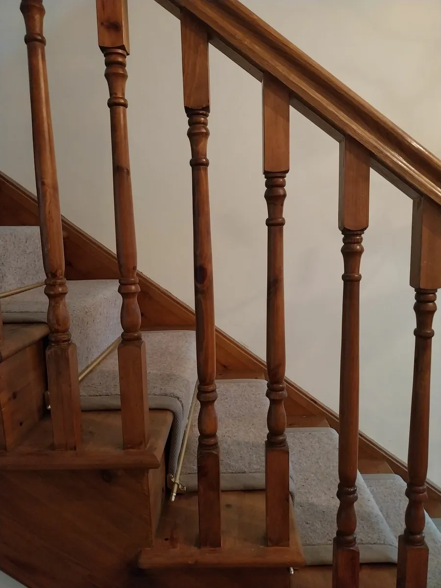 Stair spindles - Image 2