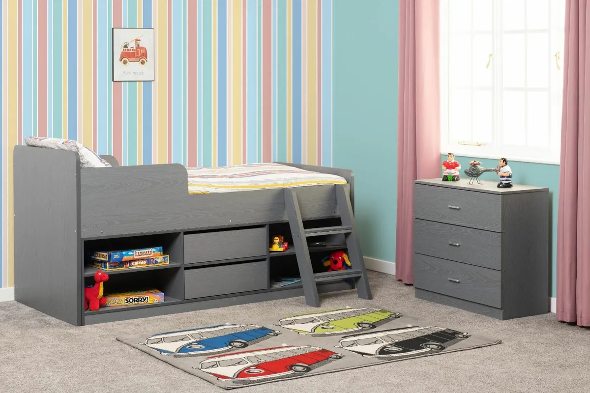 SINGLE BEDS - Image 2