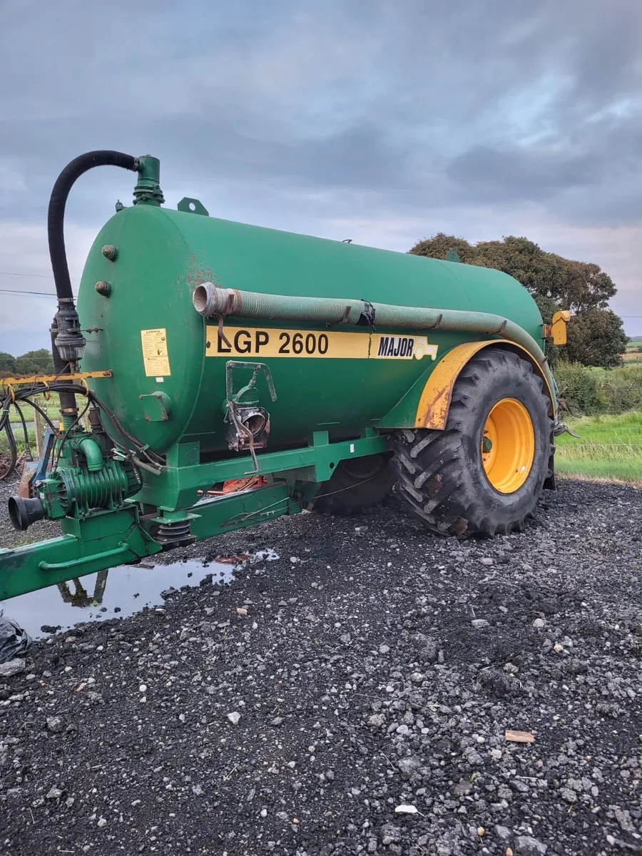 Slurry tanker - Image 2