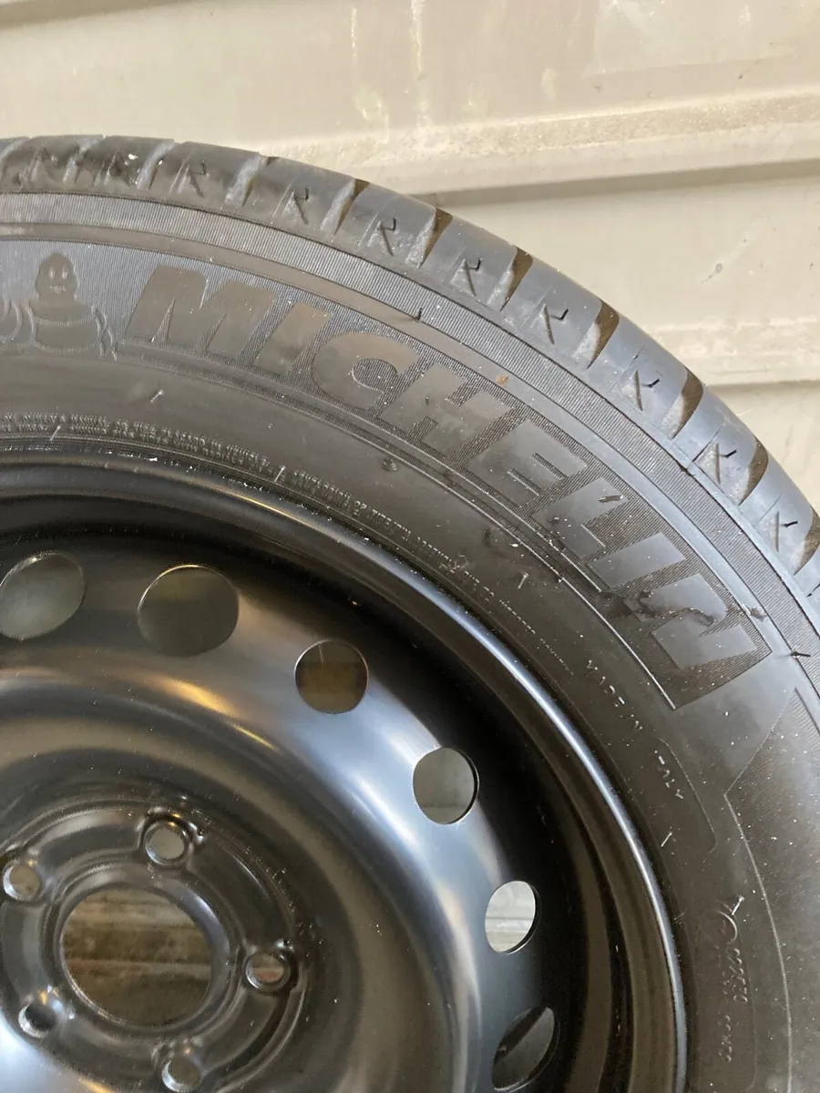 Spare wheel Renault scenic, jack and accessories. - Image 2