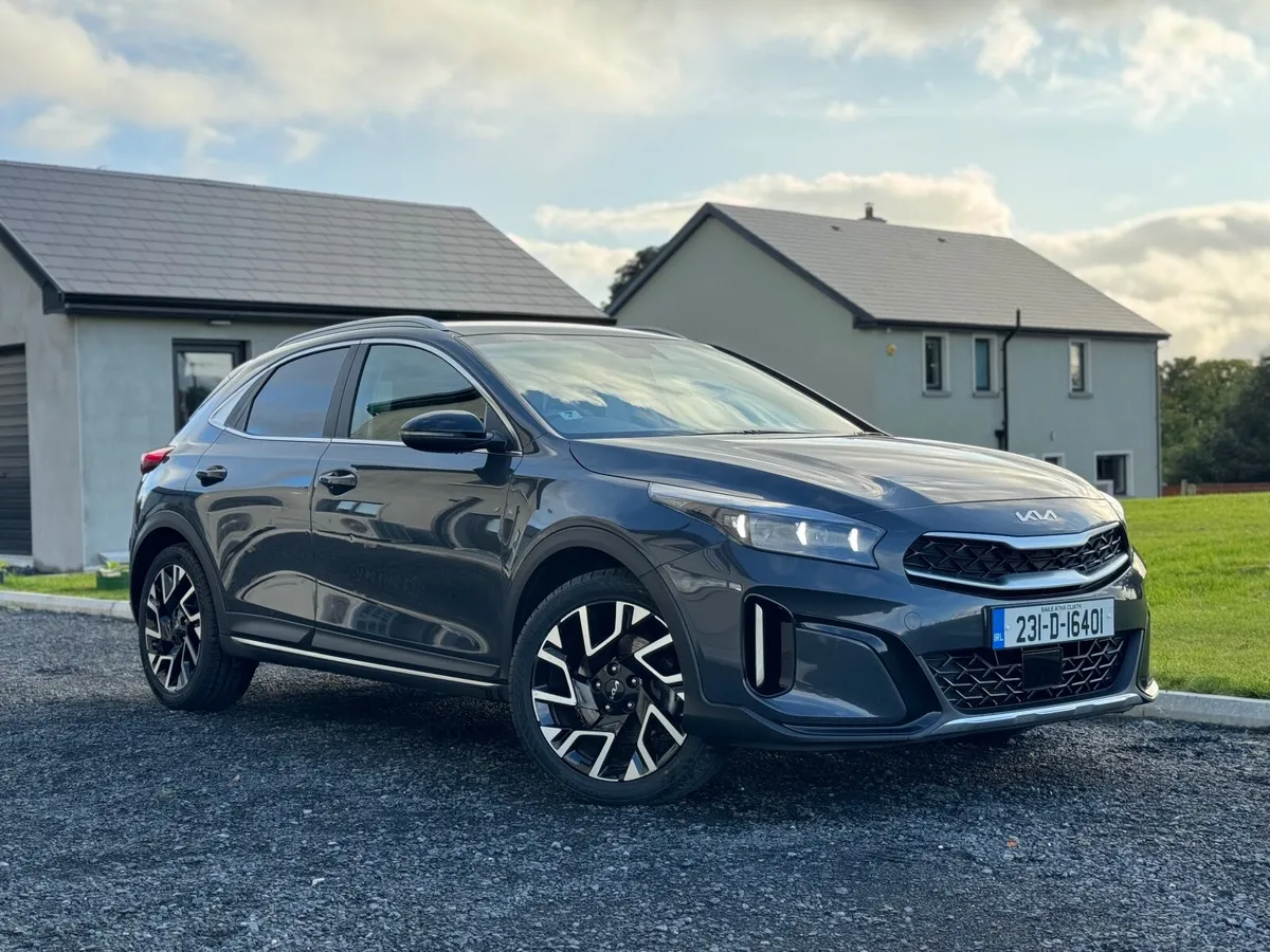 Kia Xceed 2023 5DR Petrol Plug-in Hybrid (PHEV) - Image 3