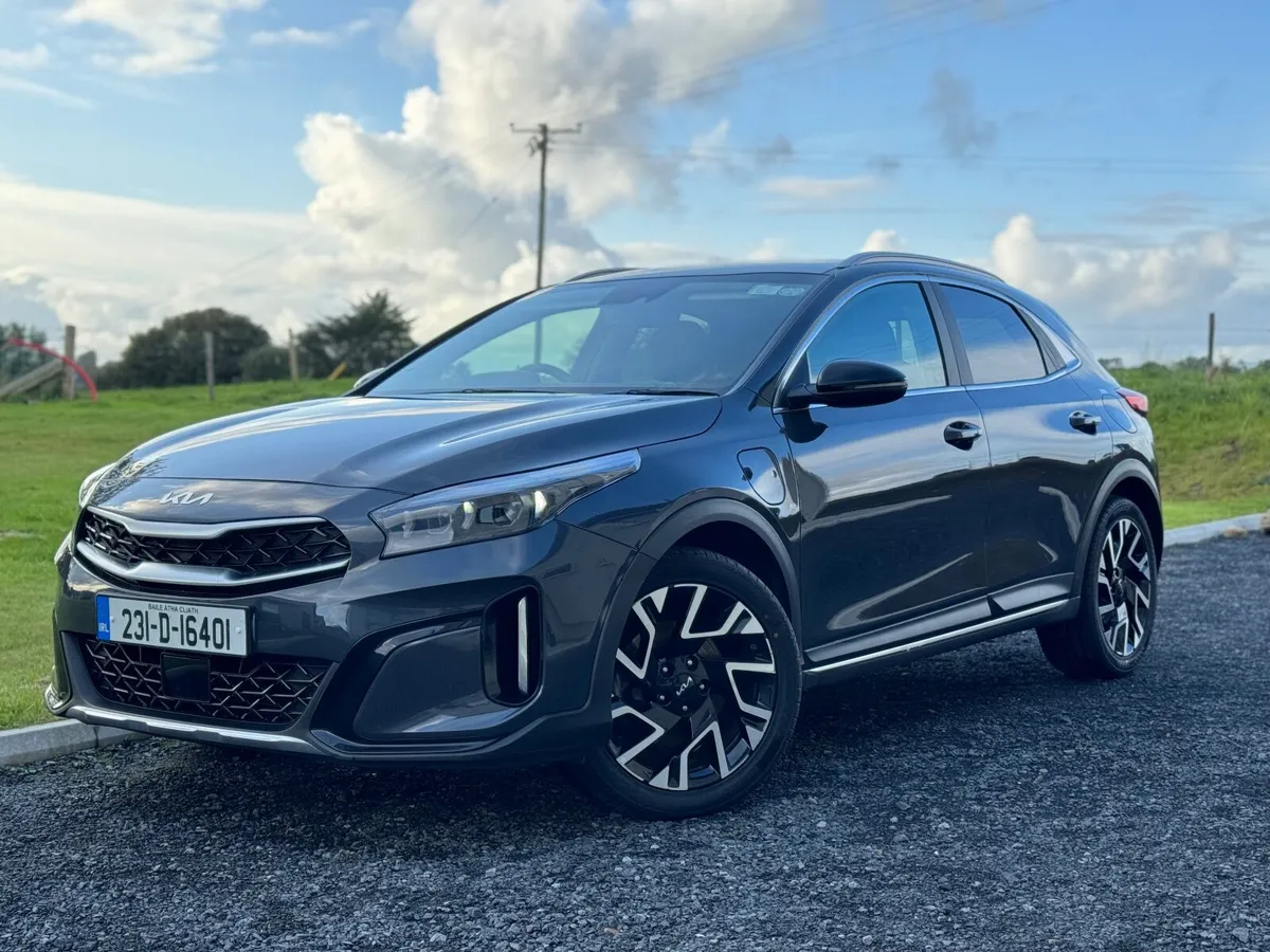 Kia Xceed 2023 5DR Petrol Plug-in Hybrid (PHEV) - Image 4