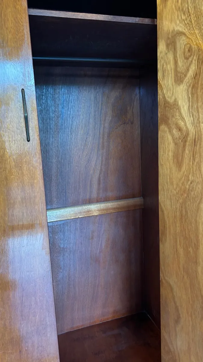 Wardrobe - Image 2