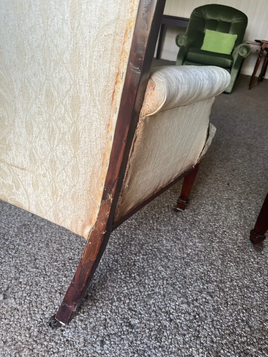 Edwardian sofa with matching armchairs - Image 2