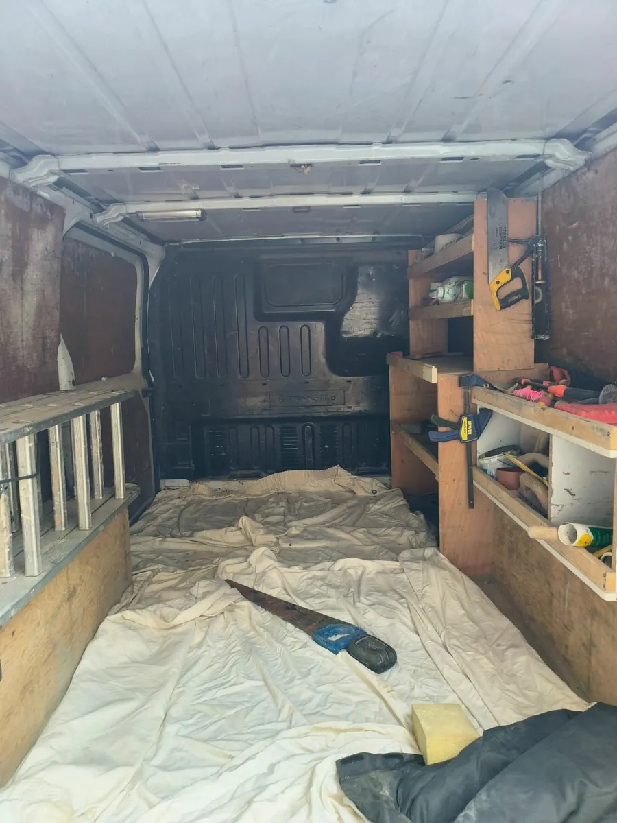 Ford Transit 2010 - Image 2