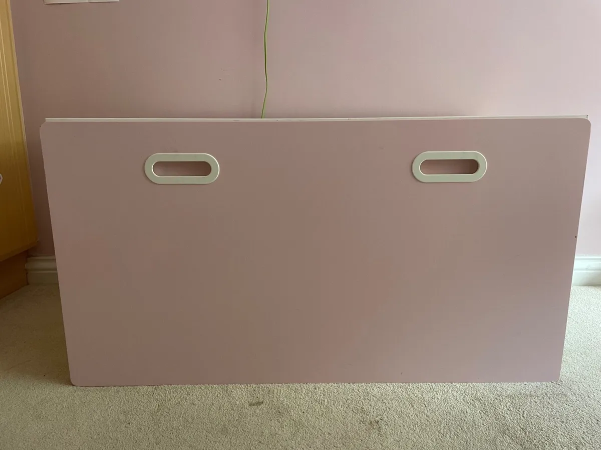 Toy box - Image 1