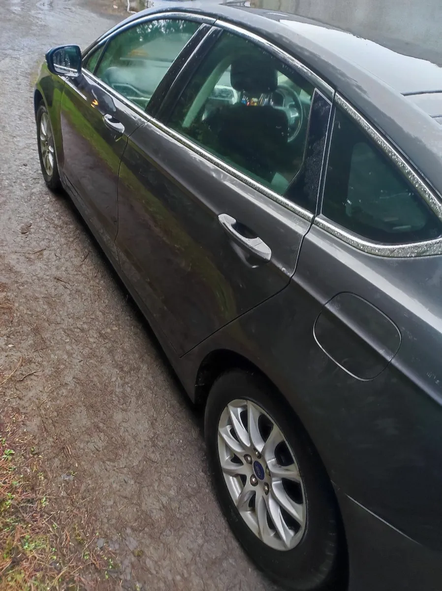Ford Mondeo 2018 - Image 2