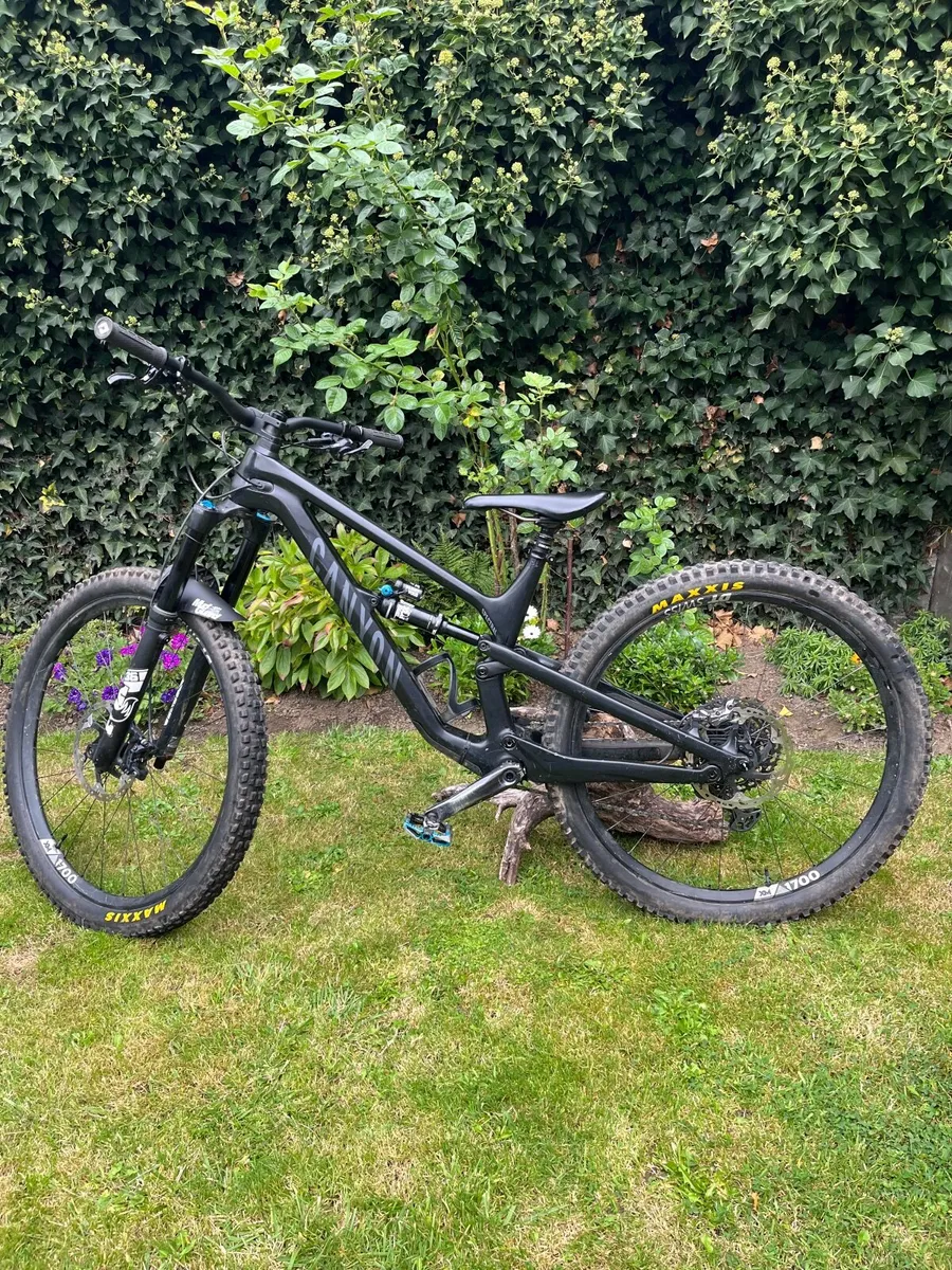 Canyon spectral cf 8 2021 mtb - Image 1