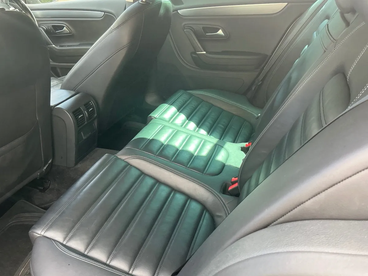 Volkswagen Passat 2015 - Image 3