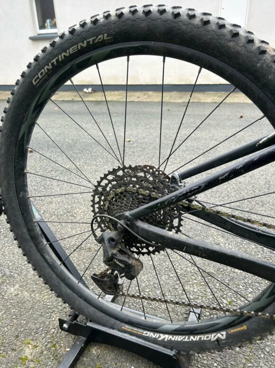 Mountain bike - Image 4