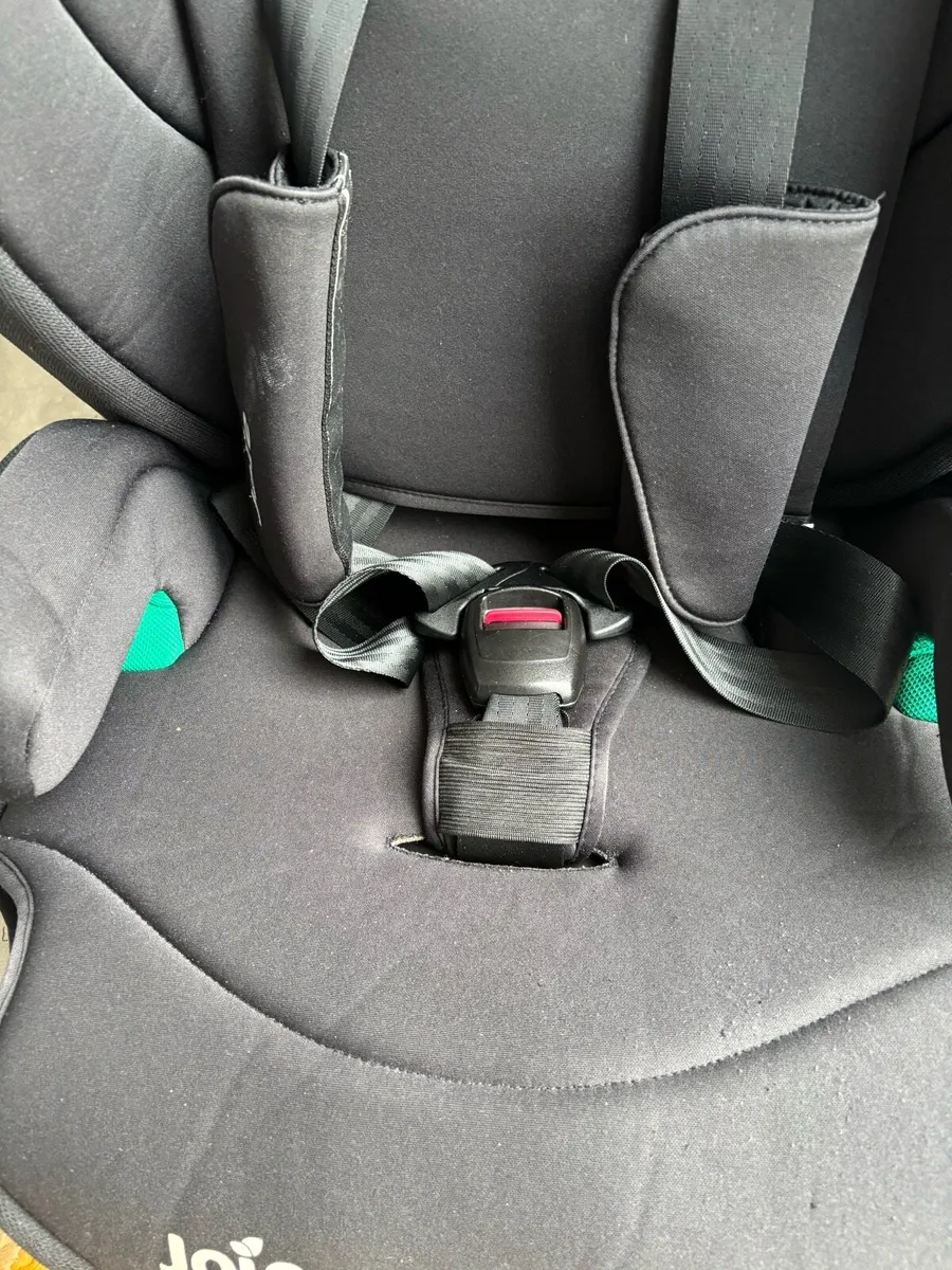Car seat - Image 3