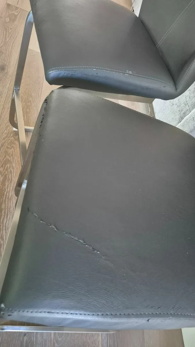 Bar stools - Image 2