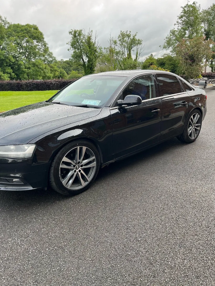 Audi A4 - Image 2
