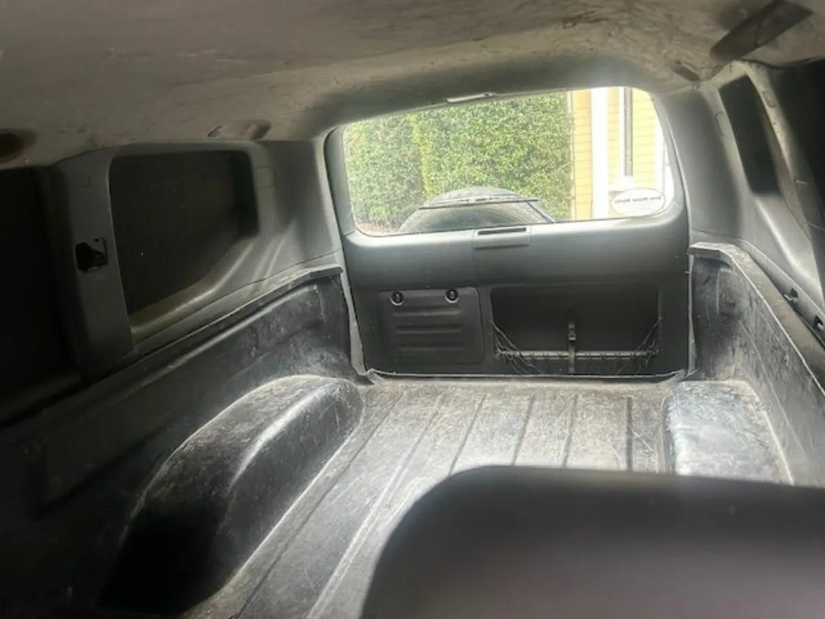 Toyota Land Cruiser 2007 - Image 4