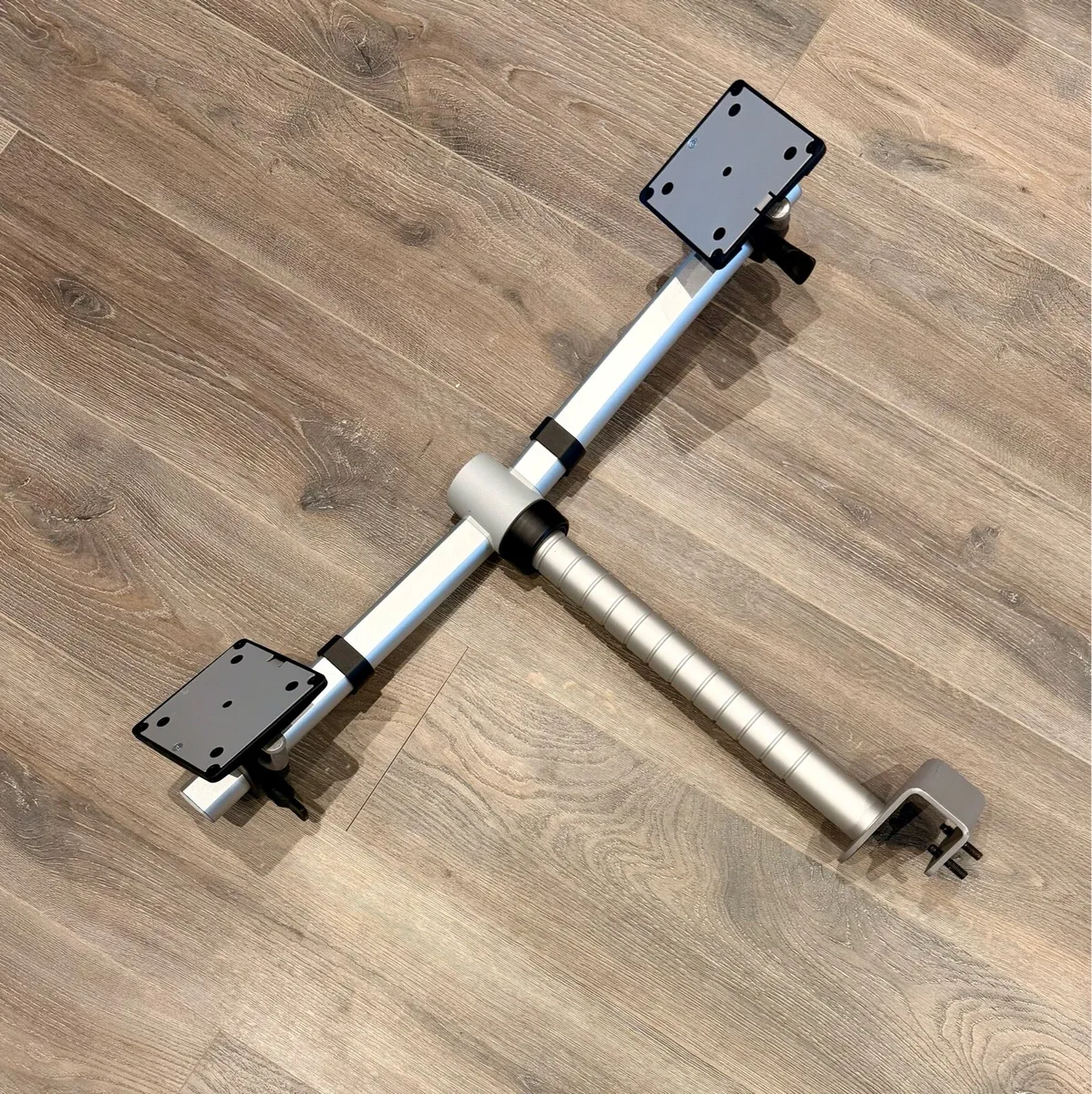 Dual and Single Monitor Arms (commercial grade) - Image 1