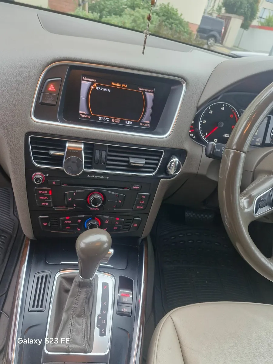 Audi Q5 2011 - Image 1