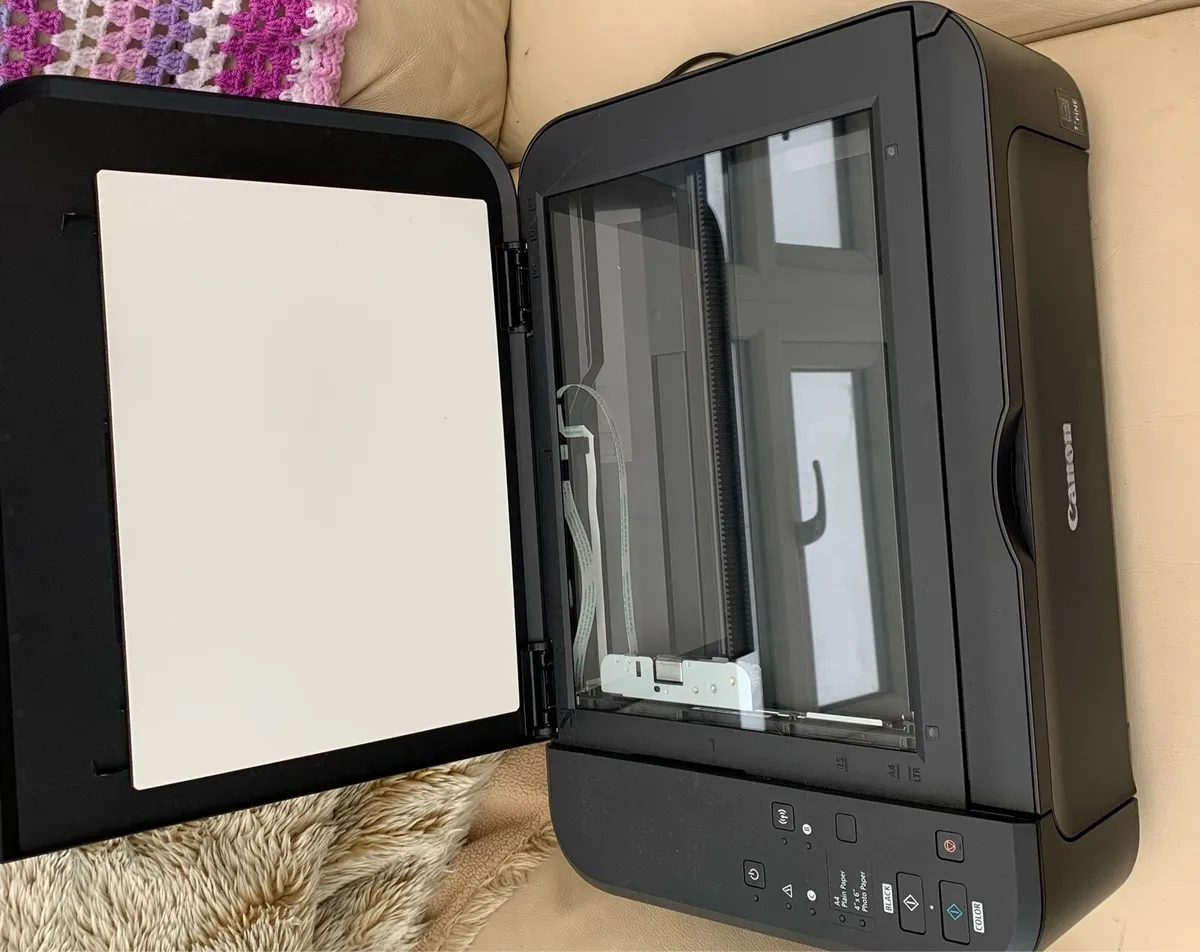 Canon Pixma  Printer - Image 4