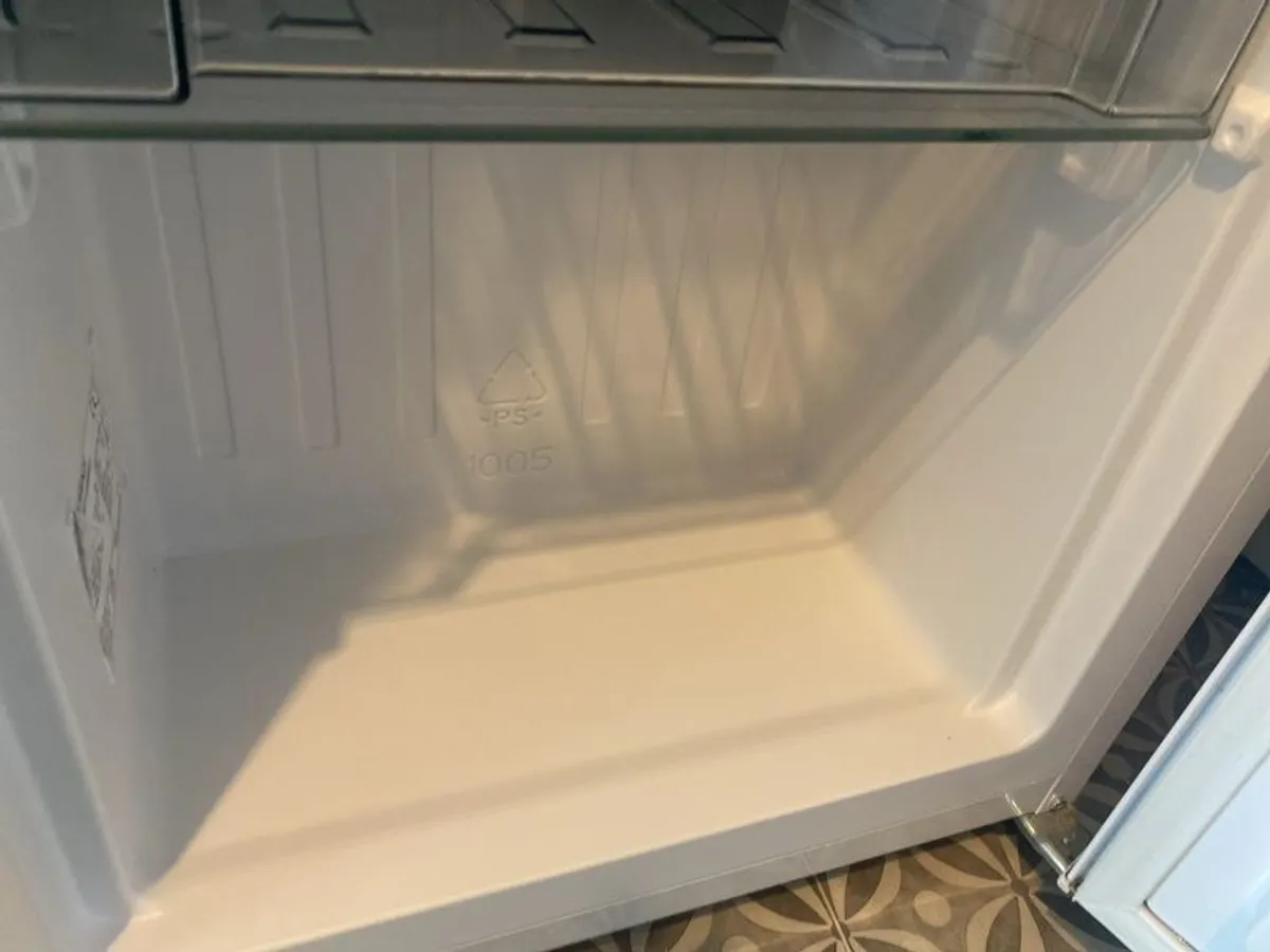 NordMende Undercounter freezer - Image 4