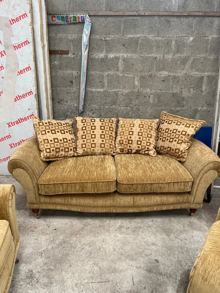 3 piece suite - Image 2