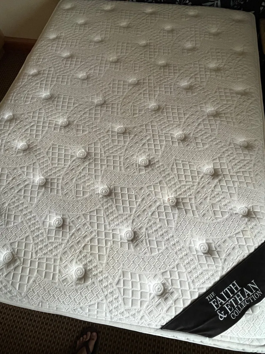Luxury King Mattress Spinal Support |Pocket Spring - Image 3