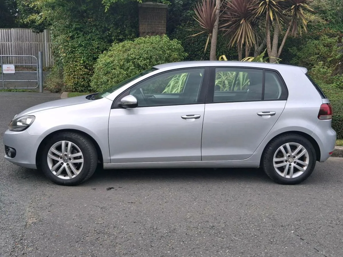 2009 VW Golf 2l Diesel Highline - Image 2