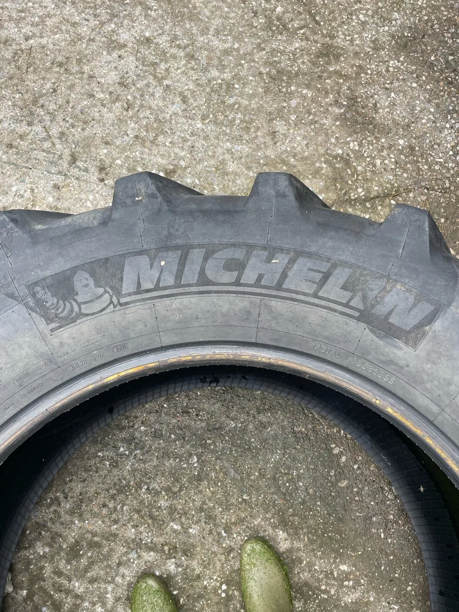 Tractor tyre - Image 1