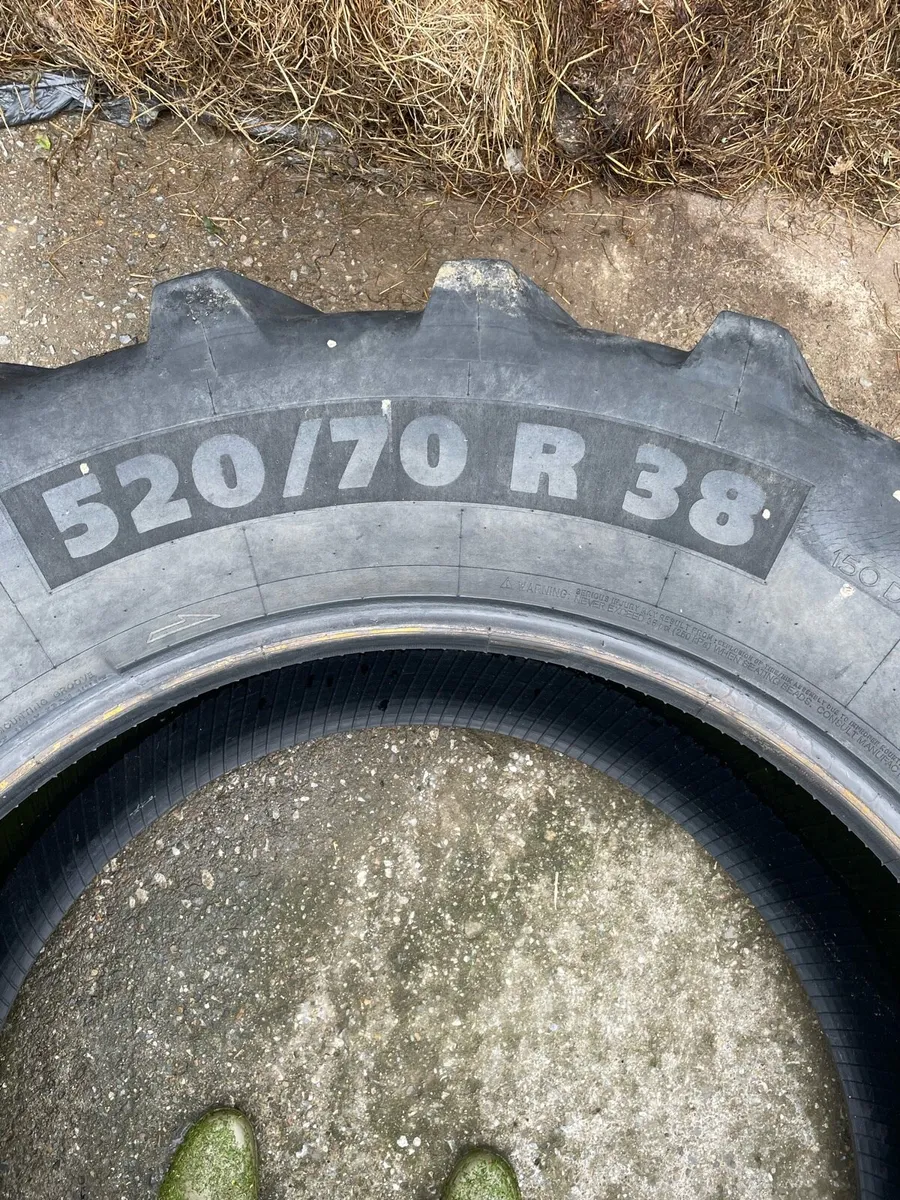 Tractor tyre - Image 3