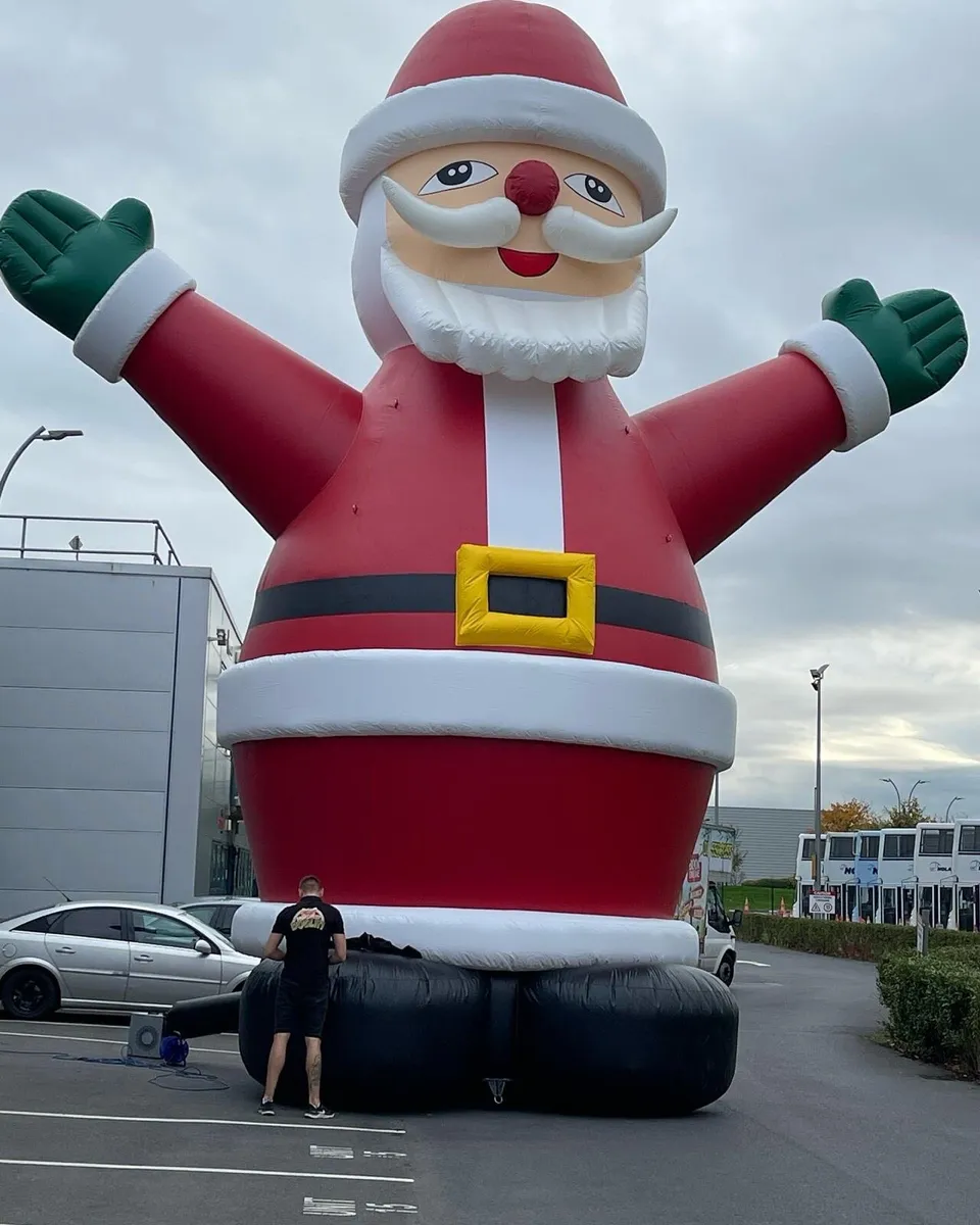 Irelands largest Giant inflatable Santa - Image 1