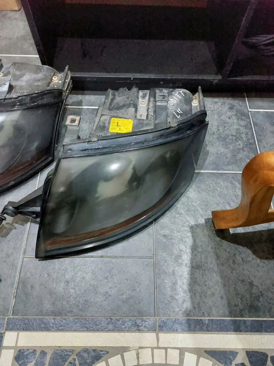 Audi TT Mk 1 headlights - Image 3