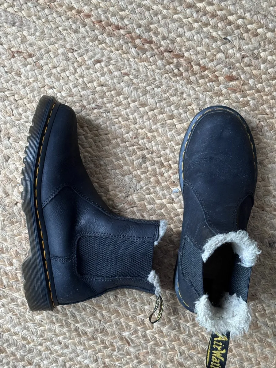 Doc Martens Women’s Chelsea Boots , Size UK6 - Image 1