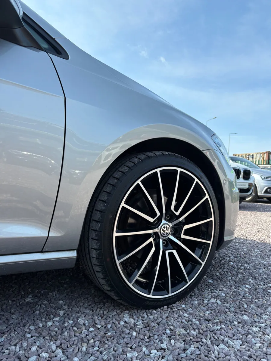 Volkswagen Golf 2.0 TDi Automatic 2020 Low Km - Image 3