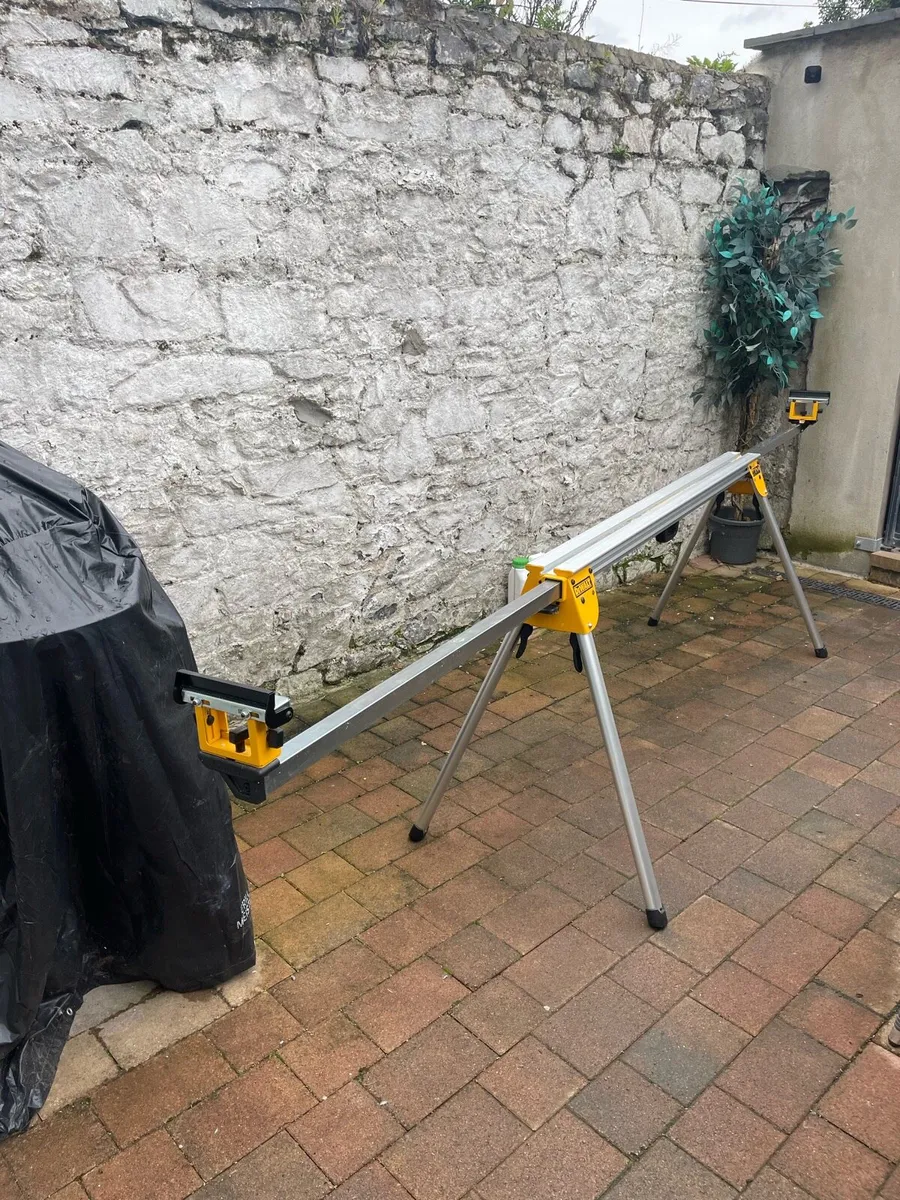 Dewalt chop saw long beam stand - Image 1