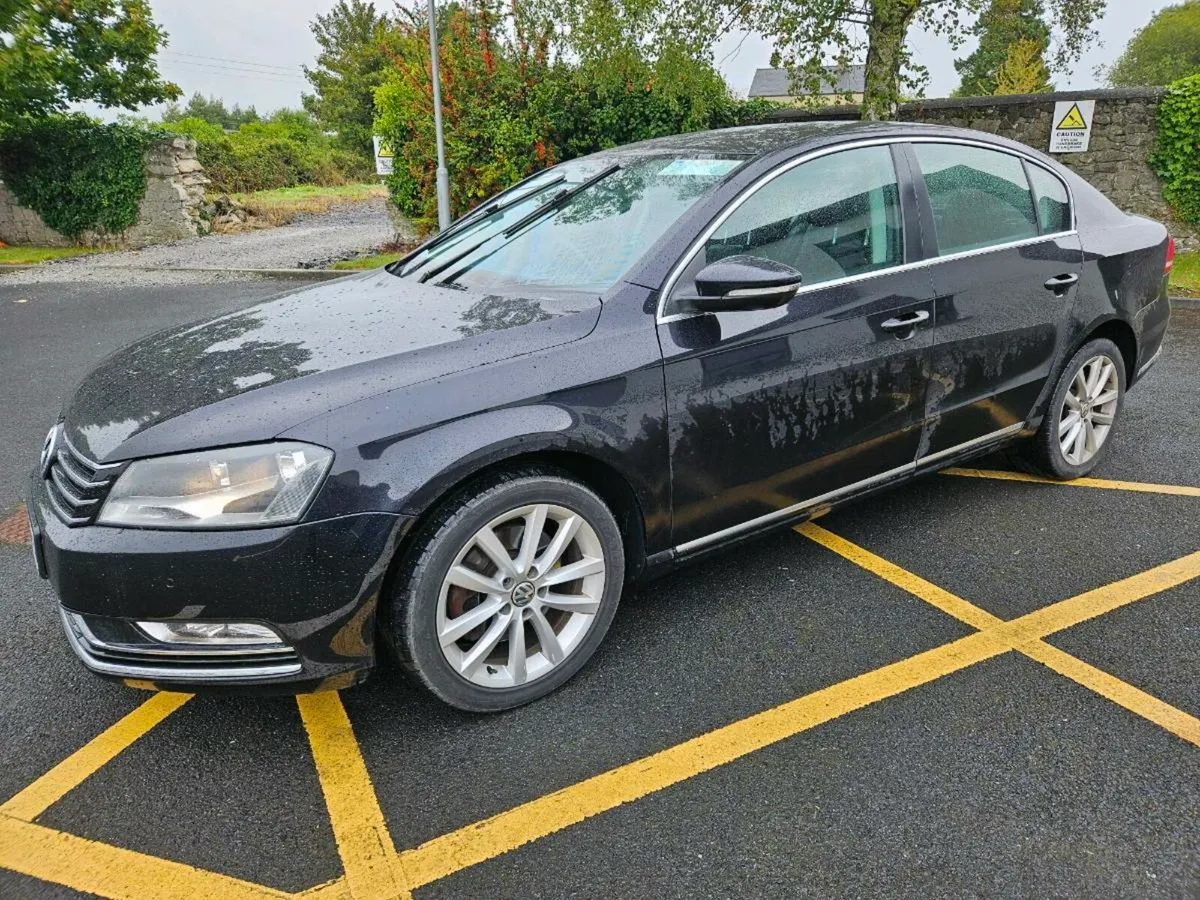 VOLKSWAGEN PASSAT HIGH LINE - Image 2