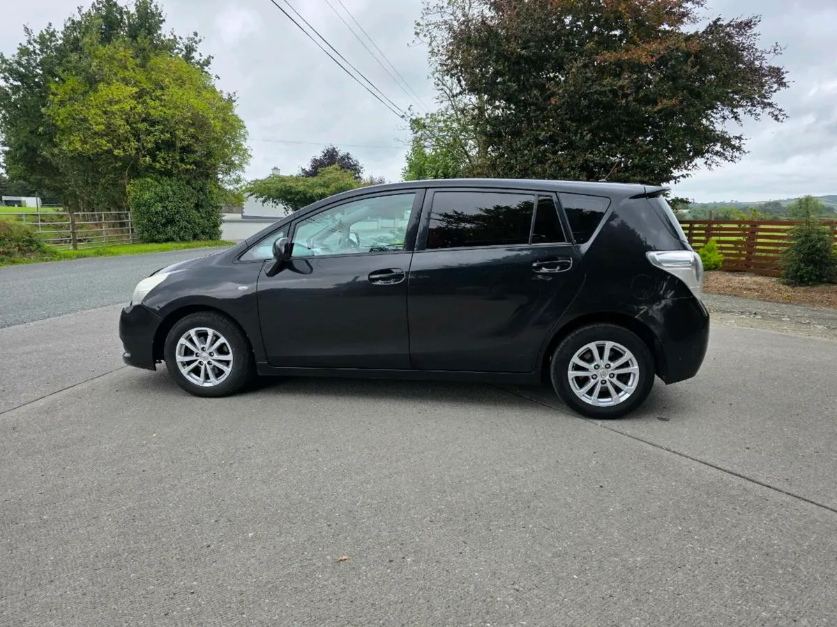 Toyota verso 7 seat NCT &tax - Image 3