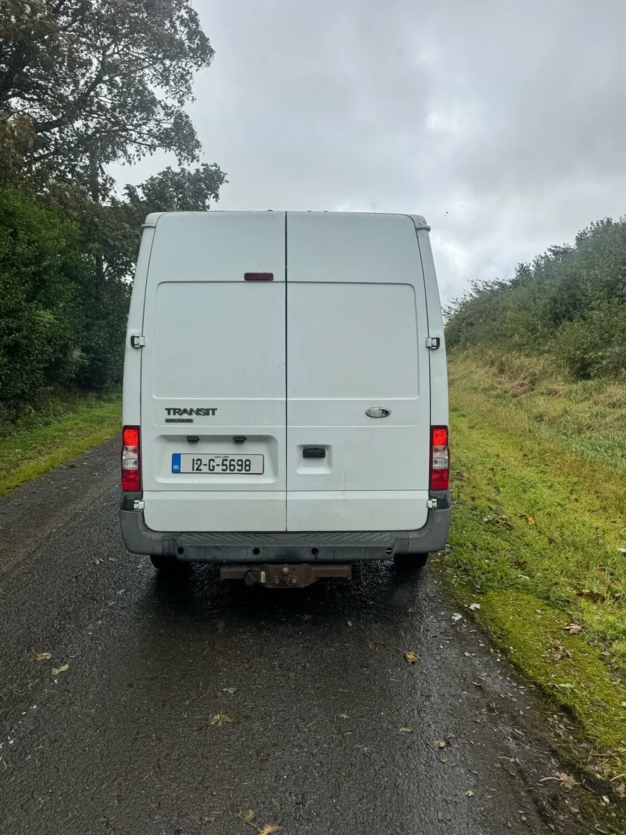 Ford Transit - Image 3